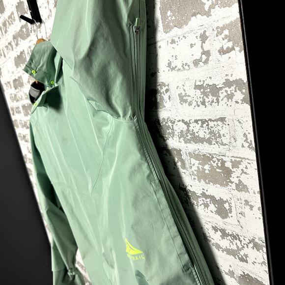 Nike Trail Gore-Tex Hoodie Size Medium Women's Trail Running Waterproof - Picture 10 of 12